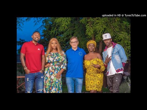 We Happy - Chef 187, Wezi, B'Flow & Cleo(Christmas song)