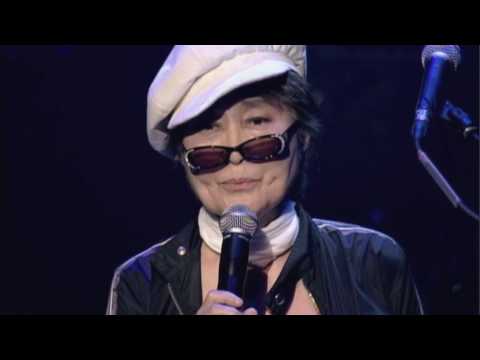 Yoko Ono Plastic Ono Band (with Antony Hegarty) - I'm Going Away Smiling (live)