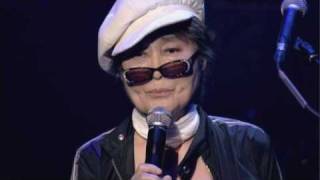 Yoko Ono Plastic Ono Band (with Antony Hegarty) - I&#39;m Going Away Smiling (live)