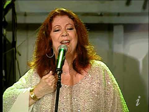 Pot-Pourri: Mas quem disse que eu te esqueço / Acreditar [Feat. Dona Ivone Lara] - Beth Carvalho…