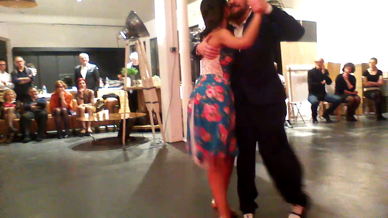 Candela Ramos y Adrian luppi 3/4 Milonga "Emotion à "l'Atelier - Colmar