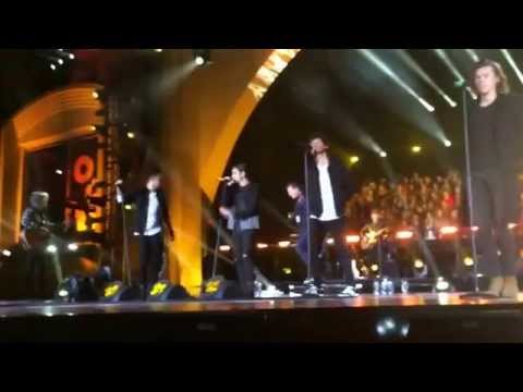 Girl Almighty - 1D Orlando Private Performance