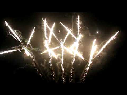 PFX5216 (14PFX5216): Dominator 25 Shot Fan - All Crackle Crossettes