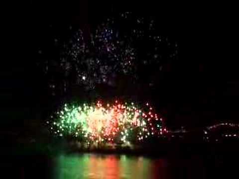 Canada Fireworks Montage - Montreal 2007