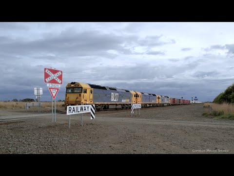 7902V Mildura Container Train At Gheringhap / Batesford (5/5/2023) - PoathTV Railways