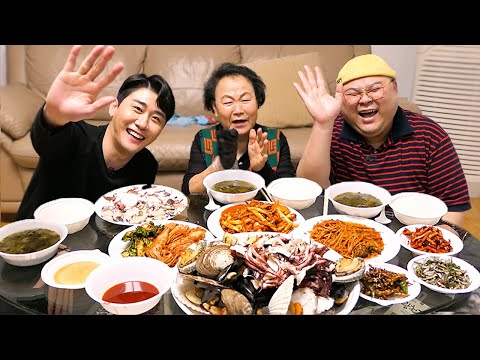 국민 트로트가수 영탁님과 포항음식 먹방!│소녀팬이 되어버리 어머니 ㅋㅋㅋBraised Seafood Mukbang Eatingshow with Korean Famous Singer