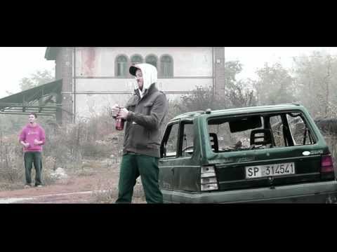 CASA DEGLI SPECCHI - "La leggenda dell'uomo che lo menava ai treni merci"