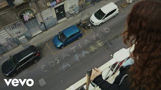 COSA TI AMO A FARE? Lyrics English Translation