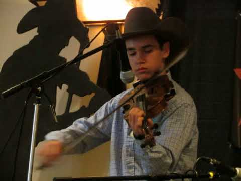 WMA 2017 David Sawyer Plays a Waltz on Fiddle