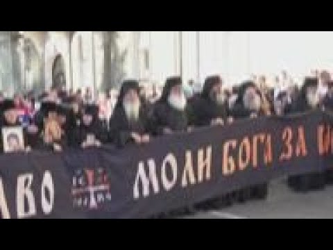 Thousands protest planned Pride event in Belgrade