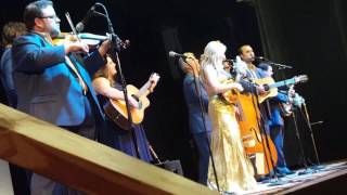 Rhonda Vincent and the Rage / A Jewel Here On Earth