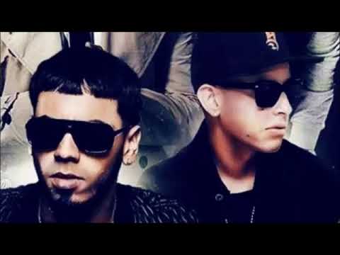 Daddy Yankee Ft  Anuel AA   Somos De Calle Remix