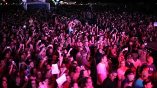 Download lagu Simple Plan - Shut Up (LIVE in Quebec) mp3