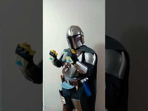 When Din Djarin meet tusken raider he use sign language!! (The Mandalorian TV Series)