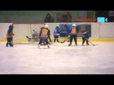 Dominik 2,5roku / hokejová přípravka / první zápas