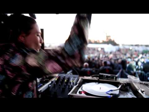 DYNA - DFAZE SOUND SYSTEM - MIX @ LA VACHE VERTE FESTIVAL - 02 JUILLET 2011