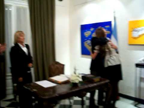 VICTORIA CORREA JURA COMO ESCRIBANA