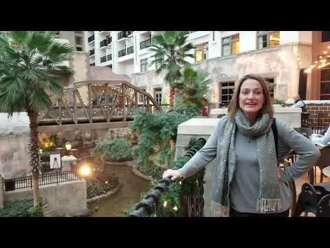 Impressive Water Fountain at the Gaylord Texan Hotel - December 12, 2018