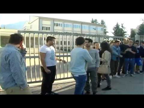 ONDA TG 18.10.2014 STUDENTI DE NINO MORANDI ANNUNCIANO CORTEO DI PROTESTA