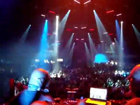 Carl Cox spinning Nick Fiorucci vs. Steve Mulder "3rd Cut" @ Metropolis, Bulgaria