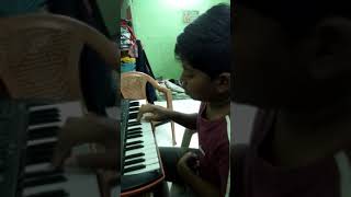 Download lagu Rahul playing punnagai mannan theme music in keyboard mp3 Download lagu Rahul playing punnagai mannan theme music in keyboard mp3