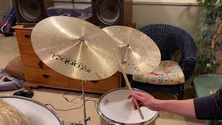 Video thumbnail for Istanbul Agop 22" Traditional Dark Ride - 2433g by Setch On Drums