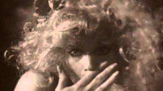 Johnny Winter - Don't Take Advantage of Me - Clip