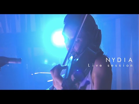 Azain - Nydia (Live Session)