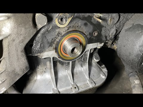 How to Avoid Failure Replacing a Front Crankshaft Seal: Example Shown On Older Mercedes Diesel