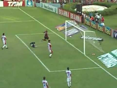Flamengo 2 x 0 Náutico -  Gols de Adriano Imperador e Petkovic!! - 15/11/2009