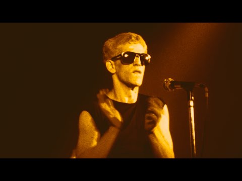LOU REED - Walk On The Wild Side (Live: 1974)