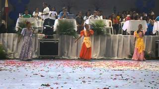 LNNHS presenting "sa kabukiran"