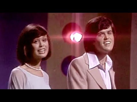 Donny & Marie Osmond - "Ain't Nothing Like The Real Thing"