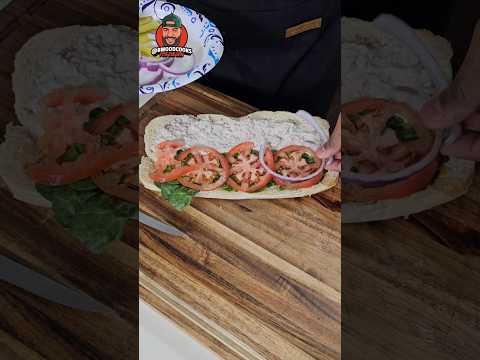 People are buying Subway #sandwich bread and using it to make their own sandwiches at home. #shorts