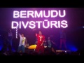 Bermudu Divsturis- Chum Chum (live) 