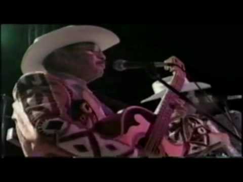 LOS TREMENDOS GAVILANES - Al Pie de un Encino