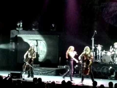 Apocalyptica ft Tipe Johnson - I Don't Care (Live Mexico City Jan-10-2012)