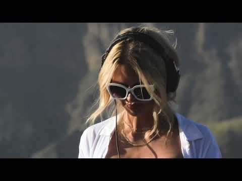 CAS.DJ – Sunset at Roque Nublo