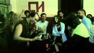 Nacho y el Robot - El Nacimiento de la Industria (en la feria VMV)