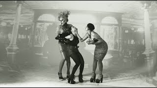 Kat Robichaud and The Darling Misfits- The Apple Pie and The Knife