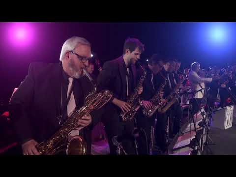Hot Toddy - Chris Dean’s Syd Lawrence Orchestra