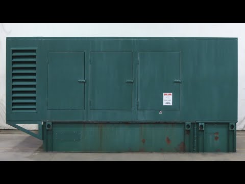 Caterpillar 550 kW diesel generator set with CAT 3412 engine, 598 Hrs, Yr 2005 - CSDG #4087