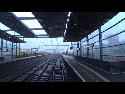 A train driver's view: Den Haag CS - Den Bosch, SLT, 22-Dec-2017.