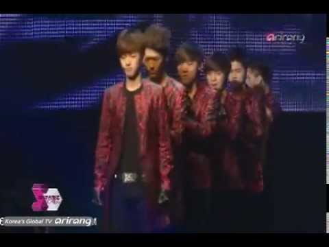 [SUB ESP] 120607 Debut Showcase | Segmento de Showbiz Korea