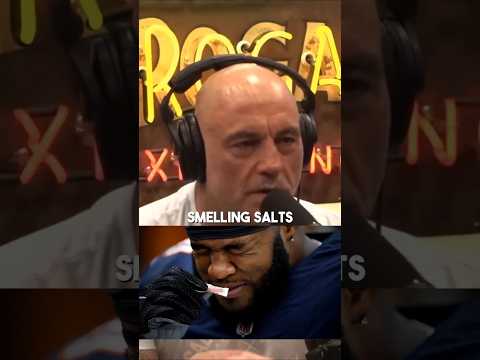 Smelling Salts 🧂 on the joe rogan experience #salts #joerogan #fun #podcast #dare