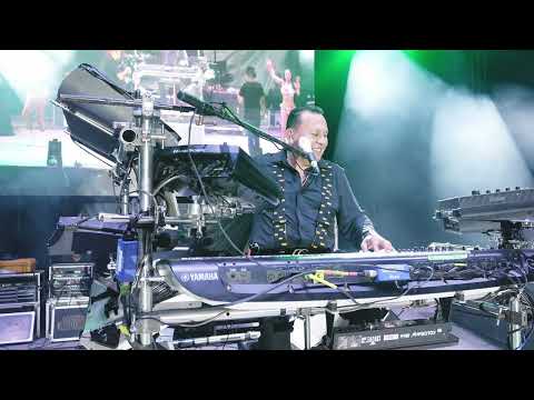 Alfredo "El Pulpo" y sus teclados CHICA ANGELICAL LIVE FERIA TABASCO 2025