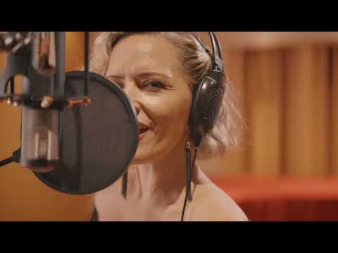 Tangorra ft. Eliana Sosa y Winnie Cheung - Baldosa Floja