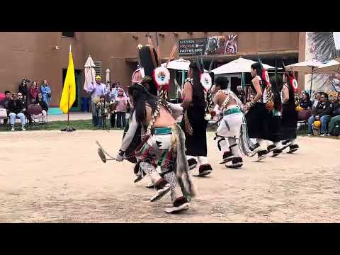 Pueblo Dance Group Performs on Indigenous Peoples Day 2025