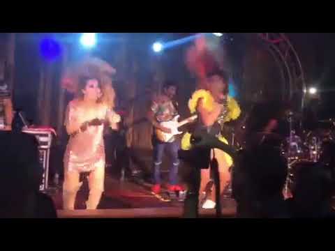 Viviane Vipper  dança pra Joelma em Paulínia -Sp - A Lua Me traiu