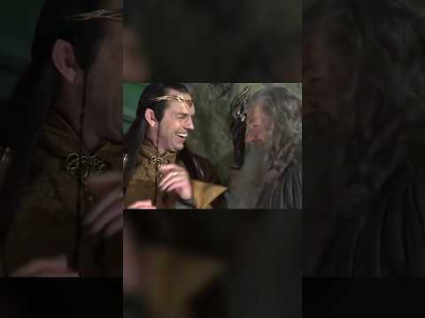Ian McKellen & Hugo Weaving were HILARIOUS together on the Hobbit set